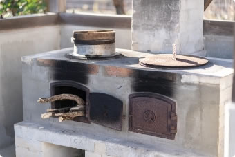 写真：かまど