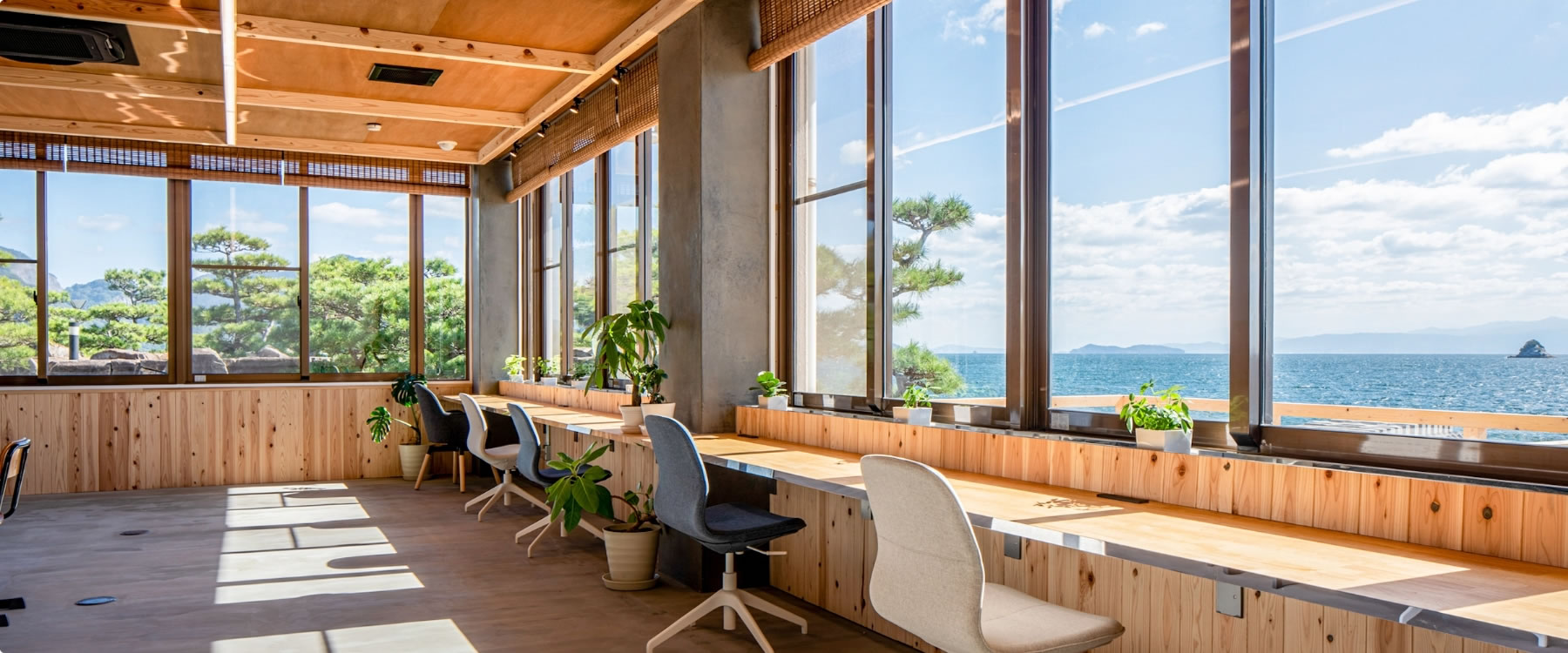 写真:コワーキングスペース梶ヶ浜